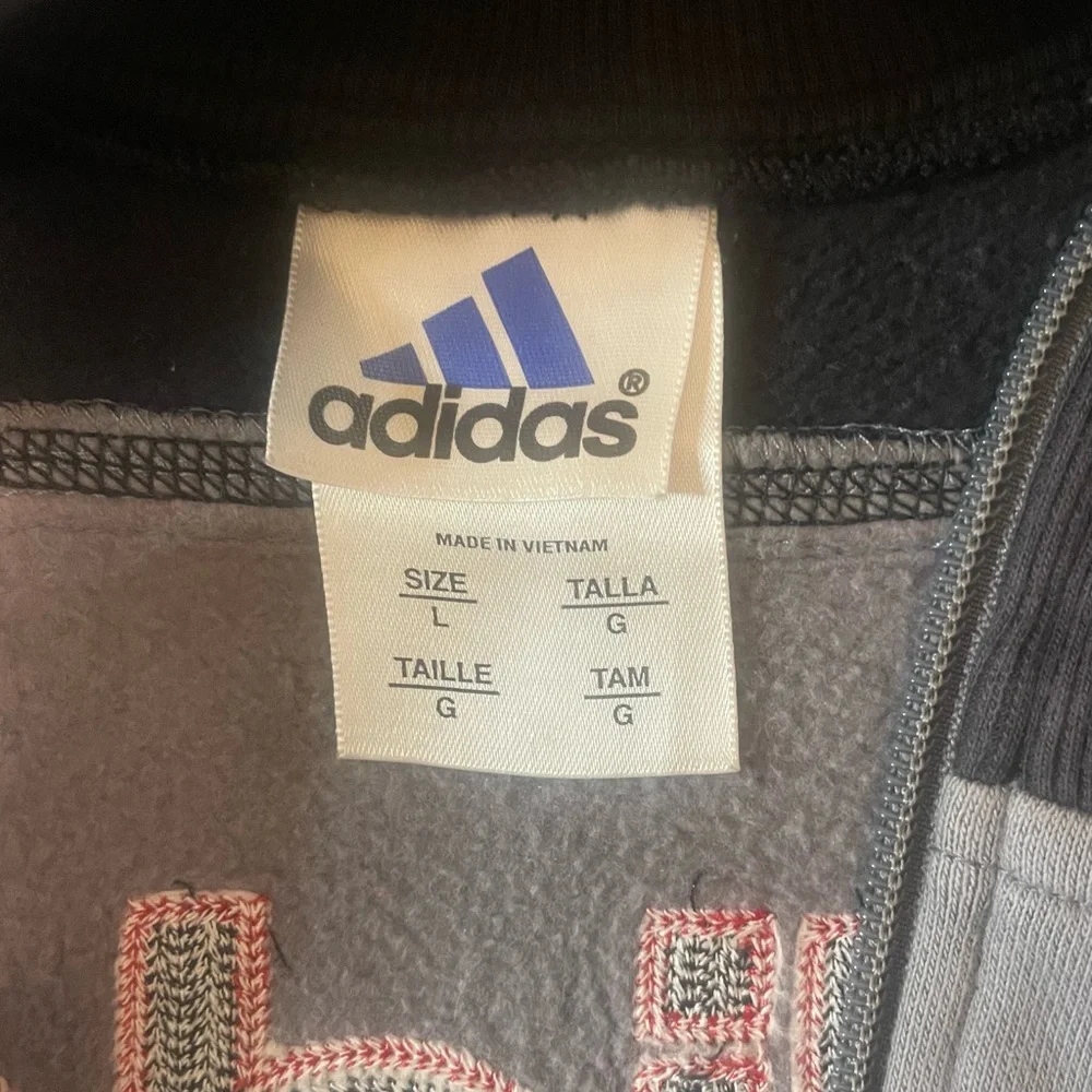 Adidas 1/4 Zip pullover sweatshirt